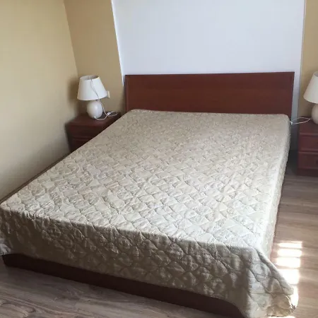 Appartamento 2br, тристаен In Complex Life