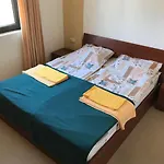 2br, тристаен In Complex Life * Sosopol
