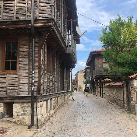 2br, тристаен In Complex Life סוזופול