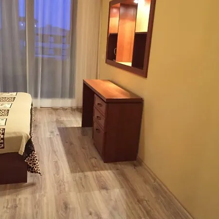 2br, тристаен In Complex Life סוזופול