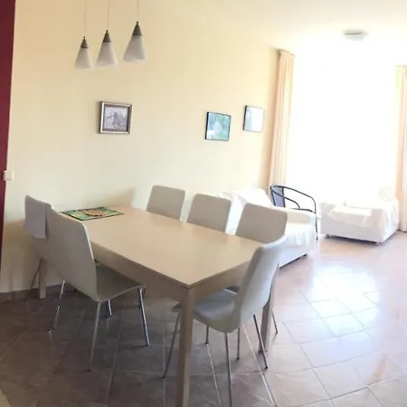 2br, тристаен In Complex Life * סוזופול